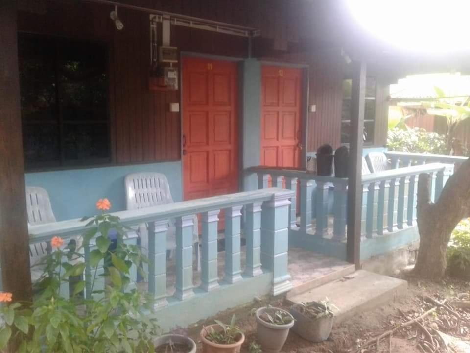 Ella'S Place Salang Tioman Kampong Ayer Batang Kamer foto